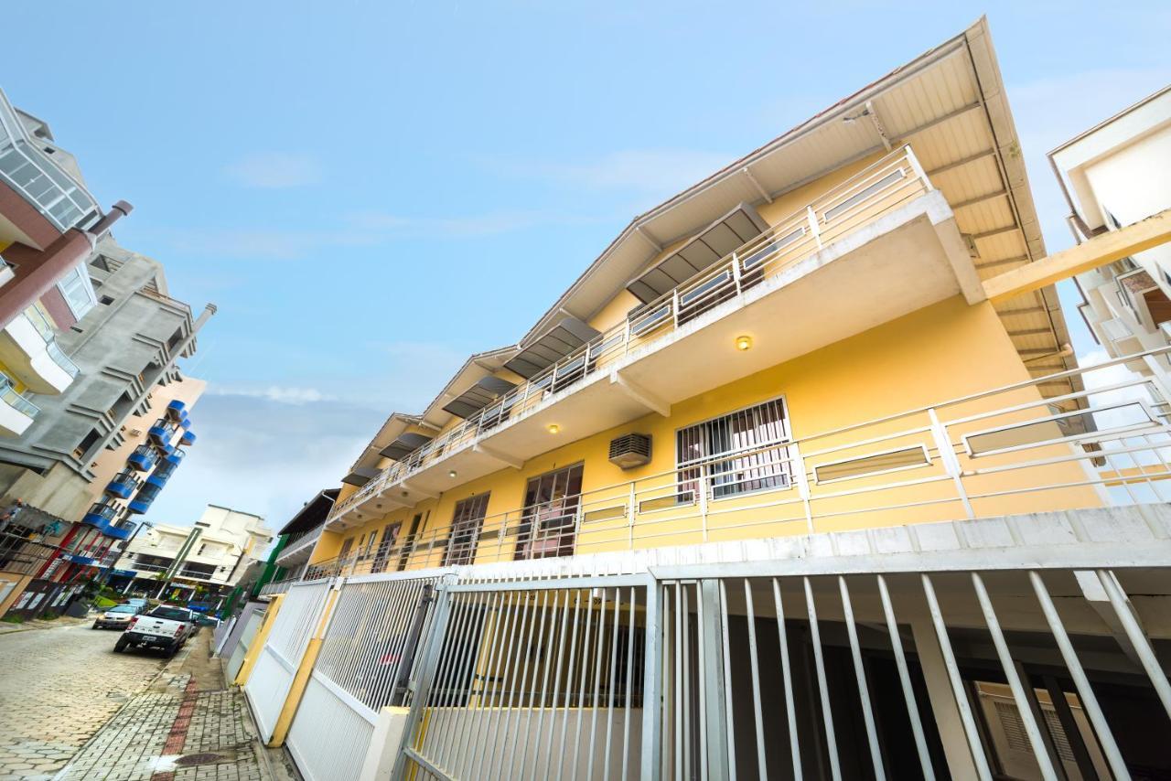 Residencial Kelly Cristina Apartamento Bombinhas Exterior foto